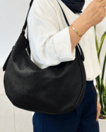 کیف دوشی زنانه زارا مشکی با بند سگک‌دار