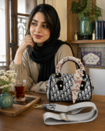 کیف دستی زنانه صندوقی دیور - Image 2
