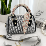 کیف دستی زنانه صندوقی دیور