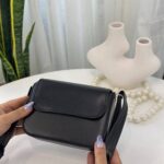 کیف دوشی زنانه زارا مشکی