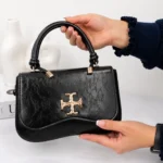 کیف دستی و دوشی زنانه طرح توری برچ مشکی مدل صندوقی