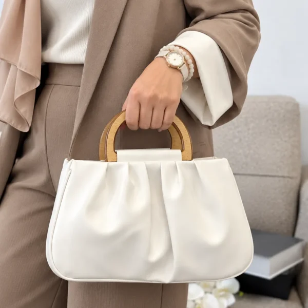 کیف دستی زنانه مدل پلیت- دسته چوبی - سفید