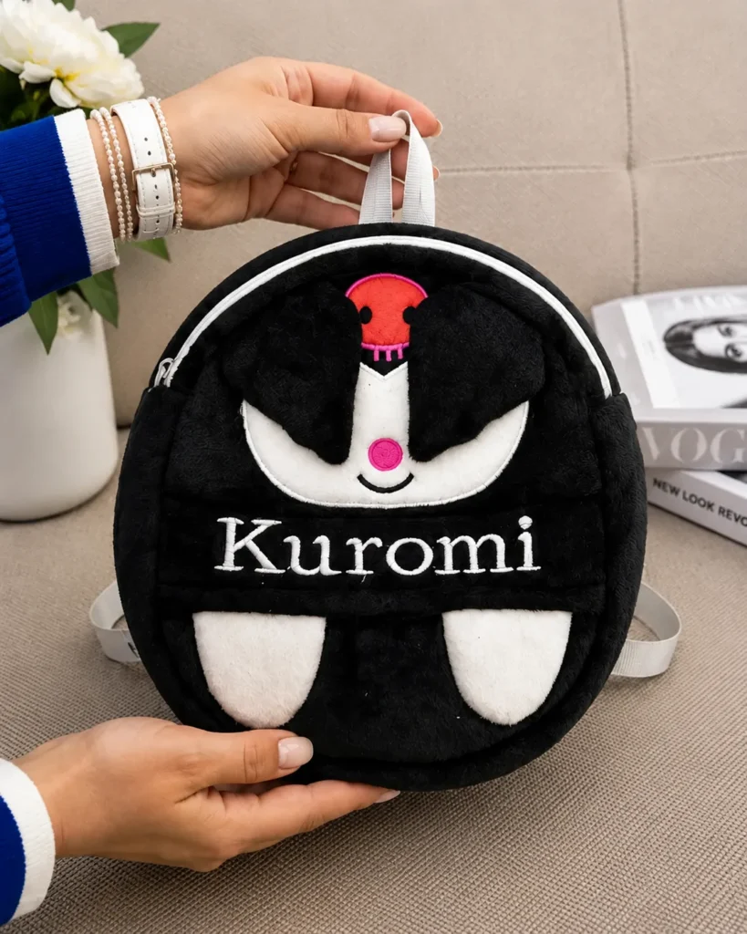 ALT: کوله پشتی دخترانه و پسرانه مشکی طرح Kuromi فانتزی