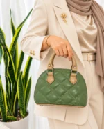 کیف دخترانه نیم گرد سبز زیتونی طرح گلدوزی با بند بلند