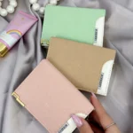 کیف پول زنانه ۹ جاکارتی زه‌دار طرح بربری صورتی پاستلی